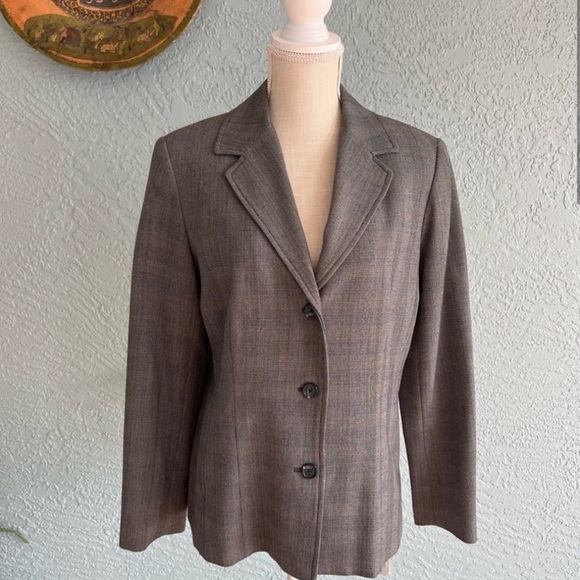 Rafaella Jackets & Blazers - Raffaella || Women's Gray Plaid Jacket/Blazer IN EXCELLENT CONDITION